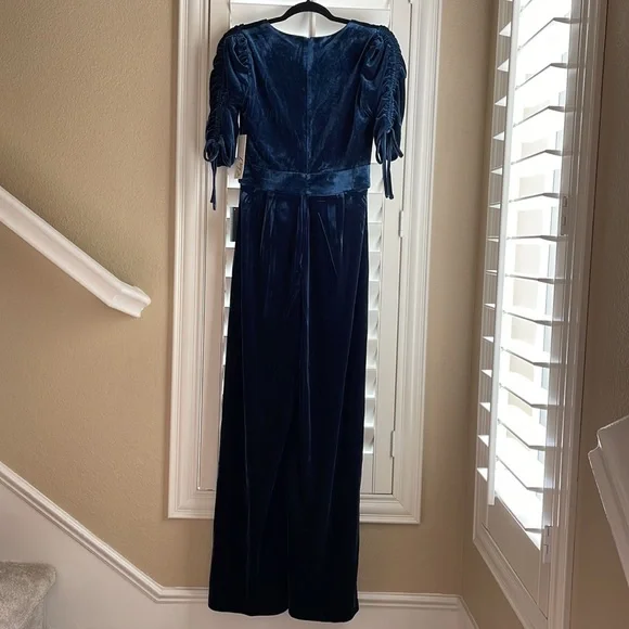 BRAND NEW Eliza J Velvet Romper - Picture 10 of 10